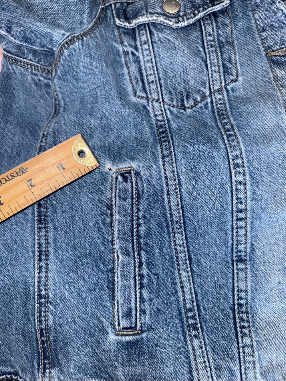 Joe’s Jeans Classic Blue Denim Jean Jacket Distressed Rips Women's Small Revolve - Picture 11 of 12